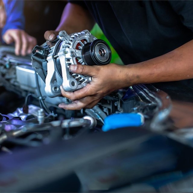 ¿Cómo detectar si un alternador está fallando?