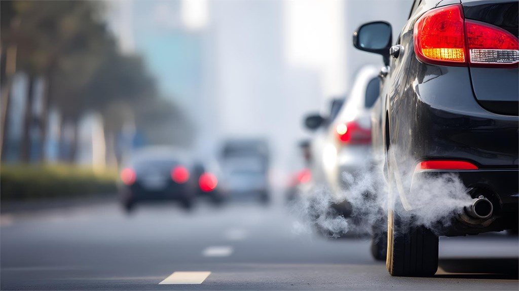 ¿Cómo evitar que la carbonilla destruya el motor de tu coche si circulas mucho por ciudad?