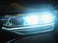 ¿Cuándo hay que cambiar las luces del vehículo?