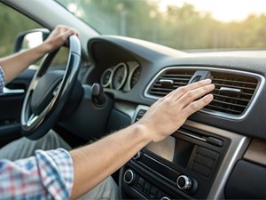 Mantenimiento del sistema de refrigeración del coche: ¿cómo evitar problemas durante el calor del verano?