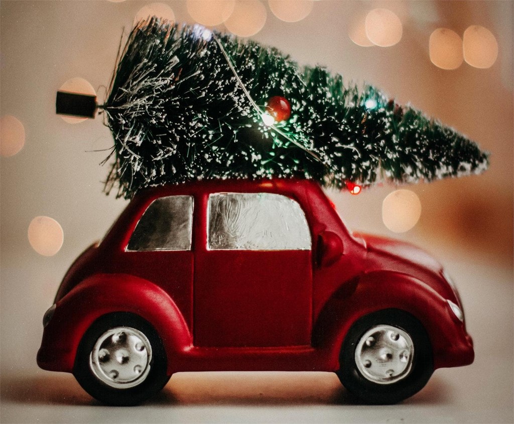 ¿Vas a viajar por carretera esta Navidad? ¡Primero revisa tu coche!